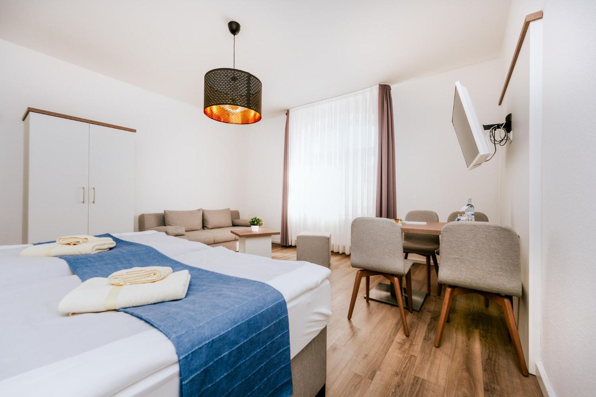 Hotel Zur Seemoewe Kirchdorf  Bilik gambar